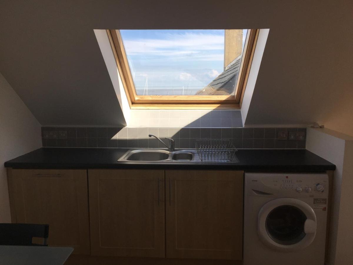Strandview Beach Apartment 巴利卡斯尔 外观 照片
